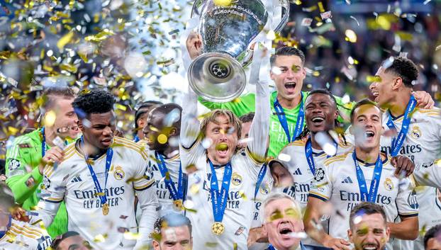 TOP 100 fotografija u 2024. godini