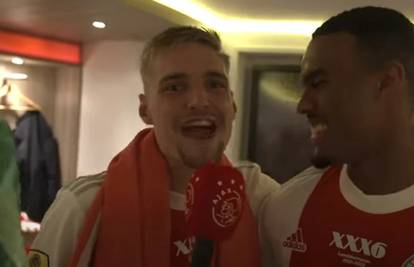 VIDEO Slavili naslov s Ajaxom pa otkrili da prelaze u Bayern