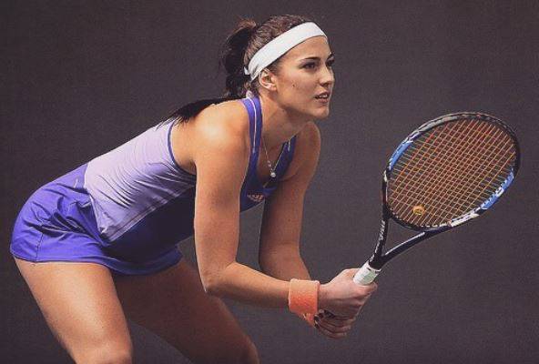 Seksi Zadranka nije oduševila navijače samo svojim tenisom