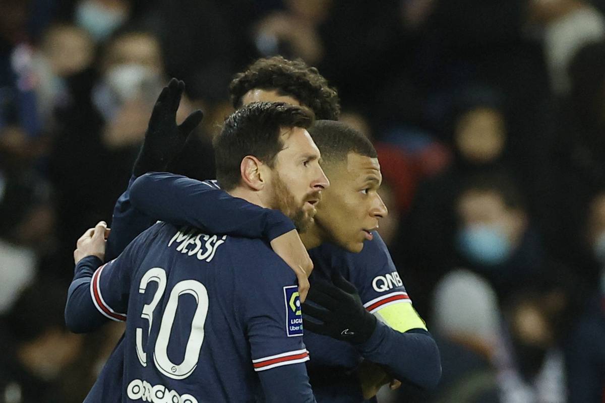 PSG srušio Saint-Etienne: Messi asistirao, Mbappé zabijao...