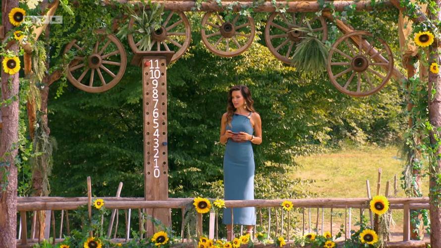 Počinje nova faza natjecanja u 'Farmi': Darko se vratio pa se svi podijelili u dvije obitelji...