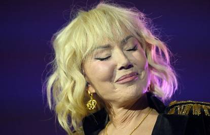 Lepa Brena je neutješna zbog promjena u obitelji: 'Teško mi je kad prođem kraj njihovih soba'