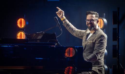 FOTO Petar Grašo obilježio 30 godina karijere u Lisinskom