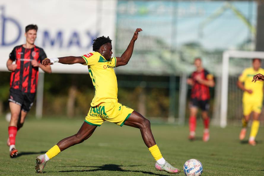 Velika Gorica: SuperSport Hrvatski nogometni kup, osmina finala, NK Kurilovec - NK Istra 1961