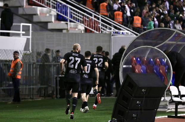 Split: Igrači Dinama bježe sa stadiona
