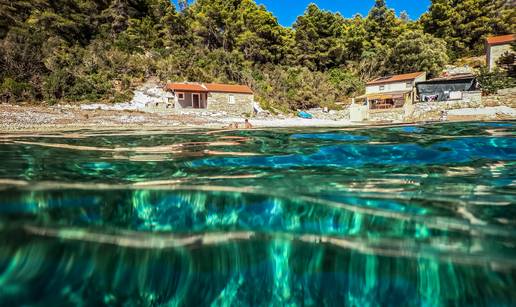 FOTO Magična Vela Luka: Pogled na grad, uvala Slatina i podmorski svijet oduševljavaju