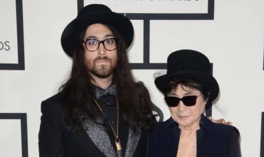 Yoko Ono primit će priznanje za legendarnu pjesmu Imagine