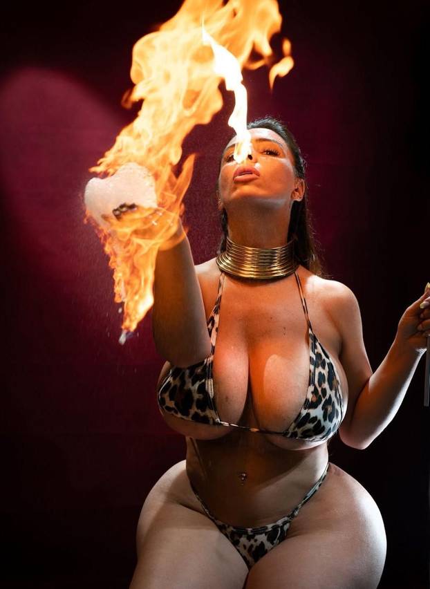 FOTO Fatalna gutačica vatre vrti muškarce oko prsta: 'Čude se da ovako seksi žena riga vatru...'