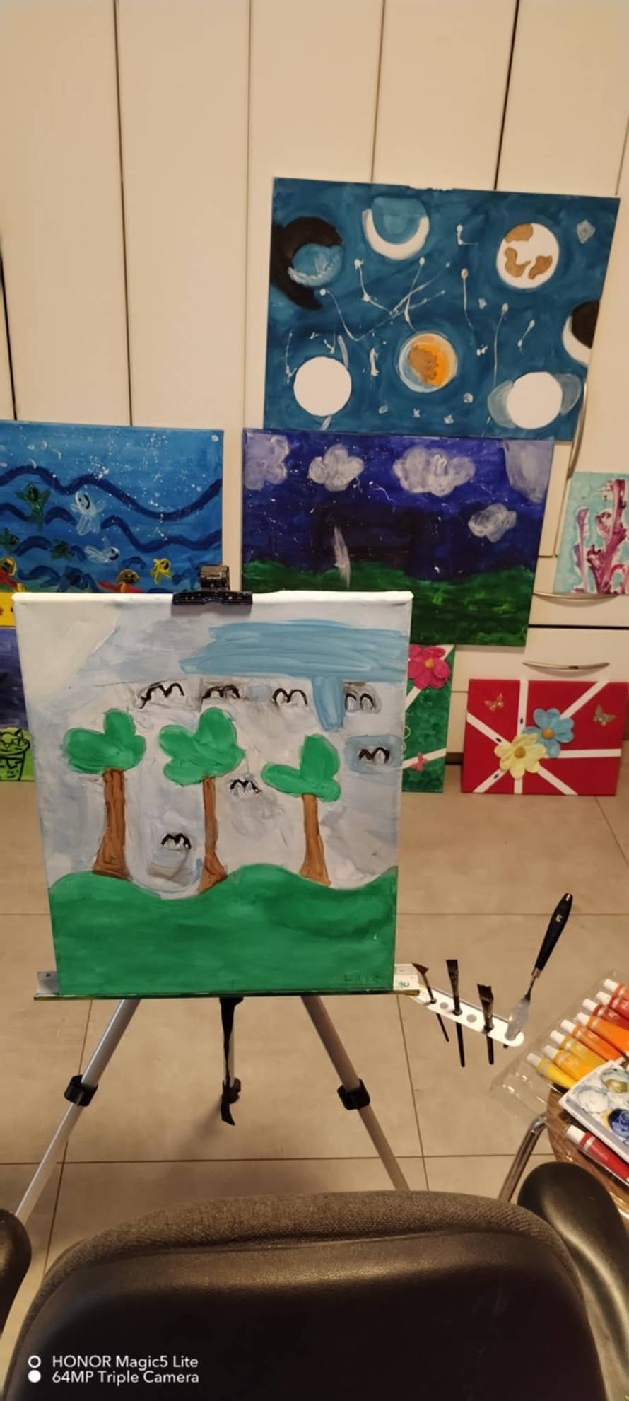 Priča koja slama srce! Dino (11) prodaje igračke da pomogne bolesnoj majci: 'Samo da je tu'