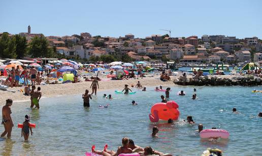 Čiovo: Plaže u Okrugu Gornjem su u podne prepune kupača