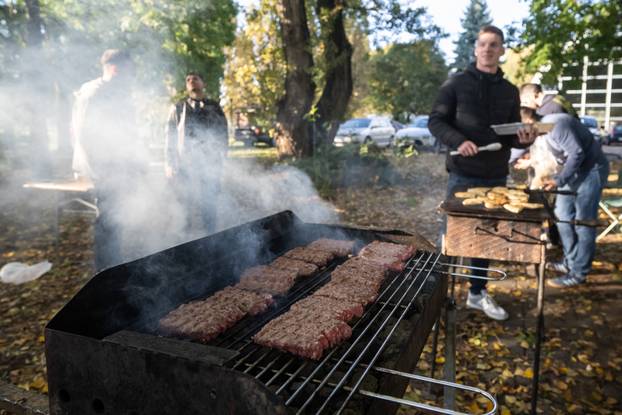 Zagreb: Održana ćevapijada u organizaciji Macaklin social cluba