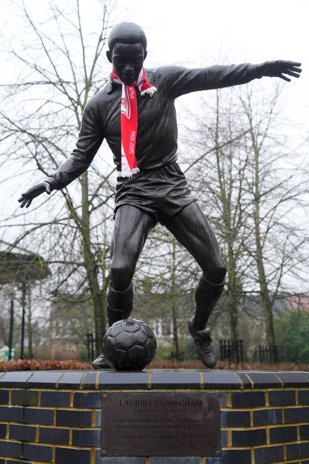 Leyton Orient v Manchester City - Emirates FA Cup - Fourth Round - Gaughan Group Stadium