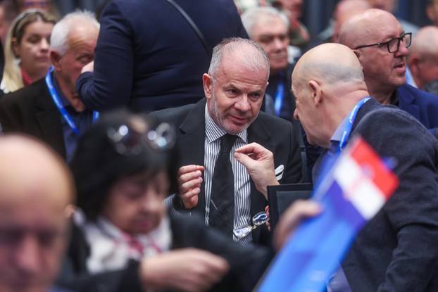 Zagreb: Predsjednik Vlade na Saboru Zajednice utemeljitelja HDZ-a