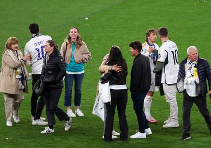 FOTO Tata, opet si prvak: Evo kako je Modrić slavio s obitelji