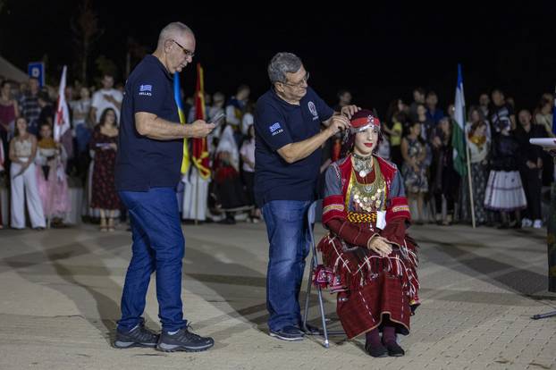 Vinkovci: Etno frizure svijeta na Vinkovačkim jesenima