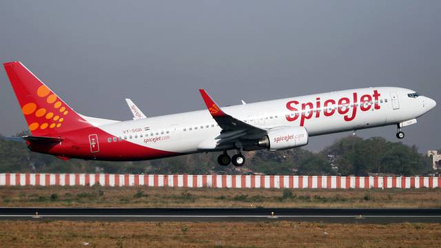 Let iz pakla u Indiji: 'Avion je skakao gore-dolje poput lopte, putnici su plakali i molili se'