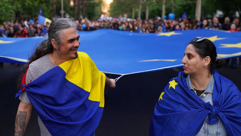 Big protest in Bucharest! People are looking for the European direction of Romania: ‘We become Russia’