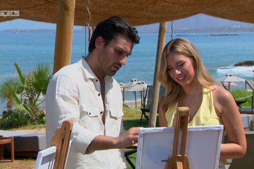 'Gospodin Savr&scaron;eni': Jelena M. poklonila Petru poseban dar