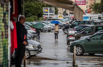 U petak oblačno s kišom, za Istru i veći dio Dalmacije upaljen narančasti meteoalarm