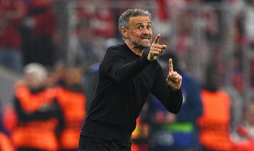 Trener PSG-a odveo igra&ccaron;e u luksuzni restoran pa nestao