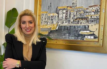 Žena, majka, grofica: Fani Kerum pokazala slikarski talent, Žele ne skriva ponos