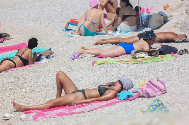 Split: 34 stupnja Celzijevih mnoge su Splićane natjerali na plaže