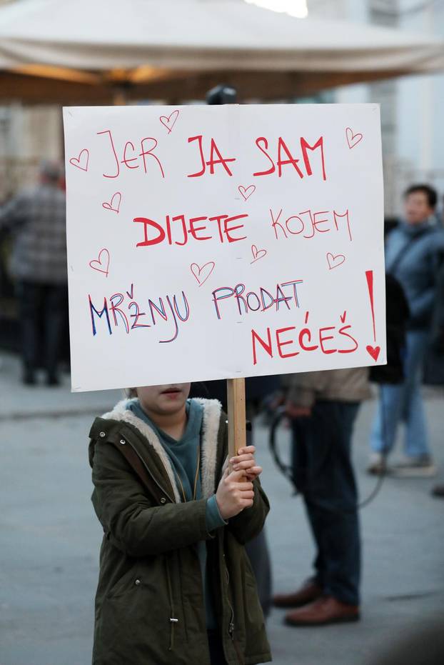 Pula: 4. Noćni marš u Puli pod parolom Žene - kičma otpora