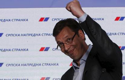 Srbijanska Oporba optužila je Vučića za krađu na izborima