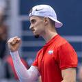 Sjajni Dino Prižmić ponovio je rezultat karijere na ATP touru i prošao u četvrtfinale Umaga!
