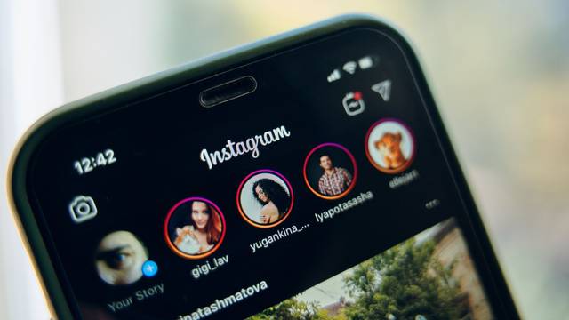 'Plava kvačica' na Instagramu i Facebooku uskoro će se plaćati