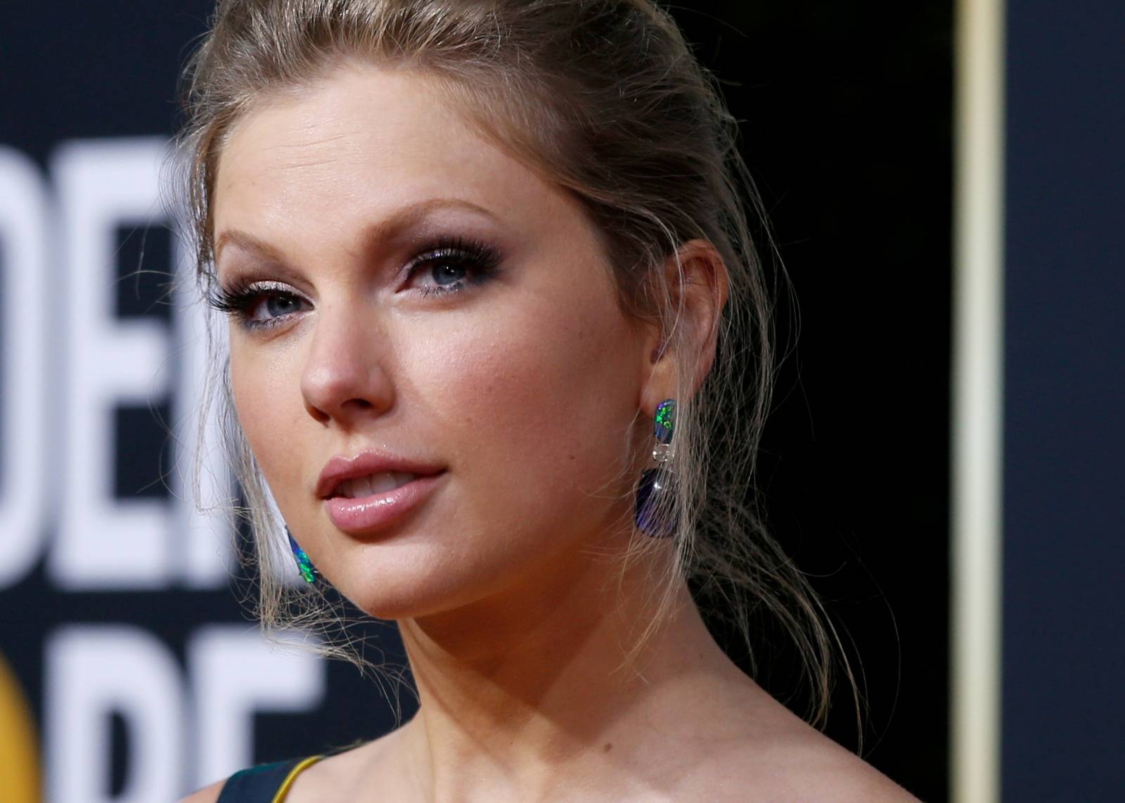 FILE PHOTO: 77th Golden Globe Awards - Arrivals - Beverly Hills, California, U.S., January 5, 2020 - Taylor Swift