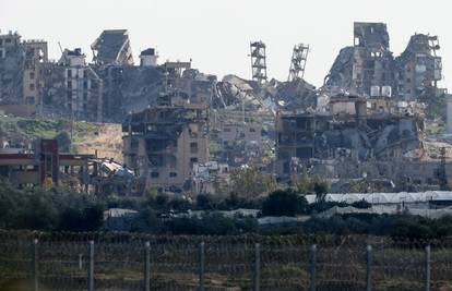 Izraelci izveli raciju u bolnici Naser, zračni napadi širom Gaze