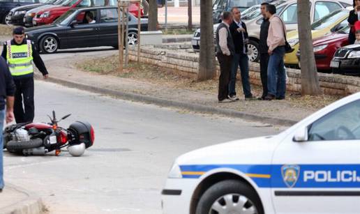 Zadar: Na Škodu načelnika policije naletio motociklist