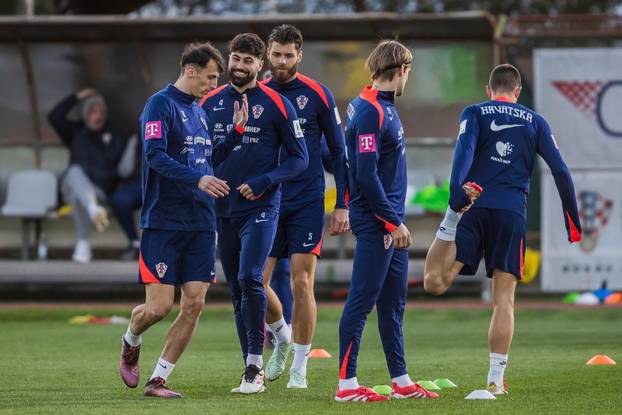 Trening hrvatske nogometne reprezentacije na splitskom Poljudu