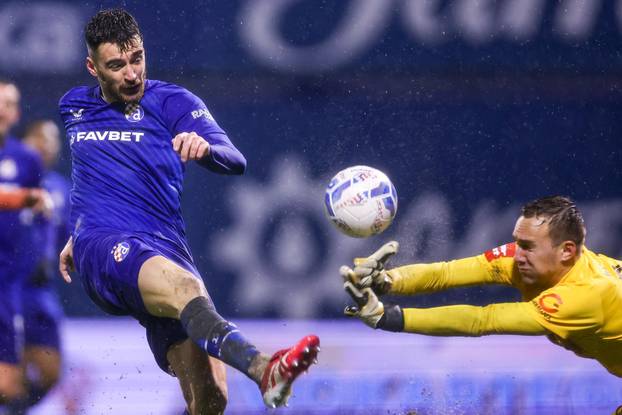 Dinamo and Osijek met in the quarterfinals of the Croatian Football Cup