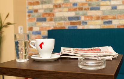 Božinović: Da, naravno da se novine smiju čitati u kafićima