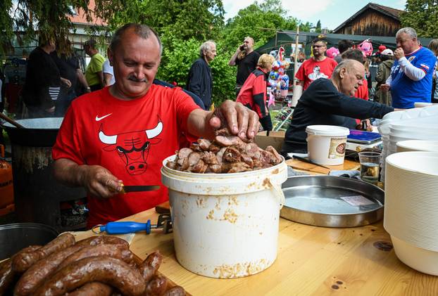 Manifestacija “Dan mladosti - radosti” u Kumrovcu