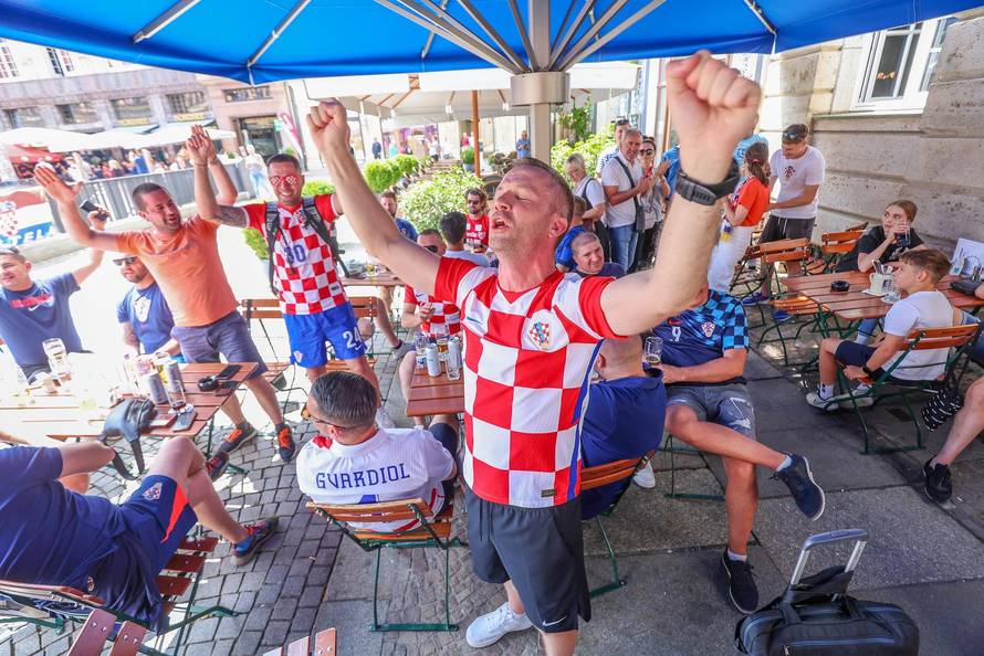 Leipzig: Sve glasnija navijačka pjesma u središtu grada