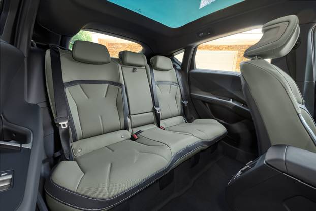 FOTO Ovo je novi BMW IX4: Coupe na struju ima 612 'konja'