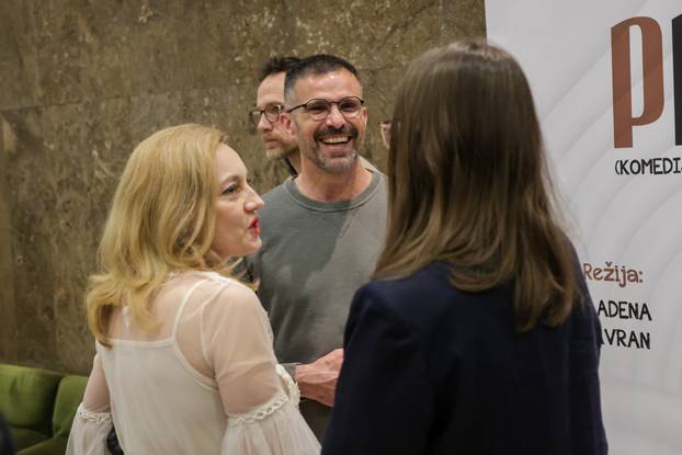 Zagreb: Poznate osobe na premijeri komedije "Papučari" autora Mire Gavrana, u režiji Mladene Gavran