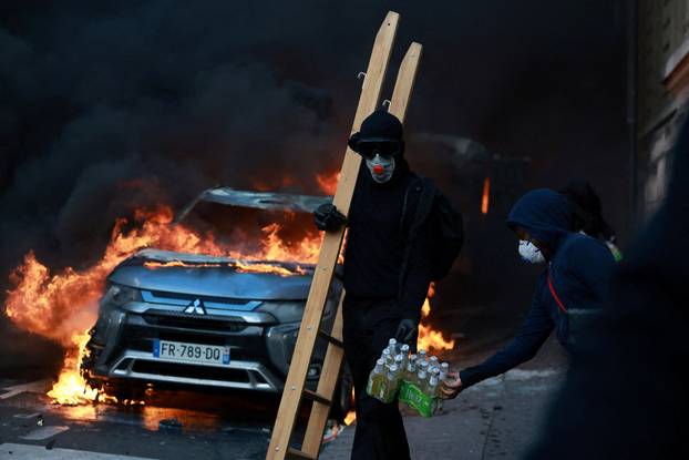 Nationwide protests in France against the cost of living