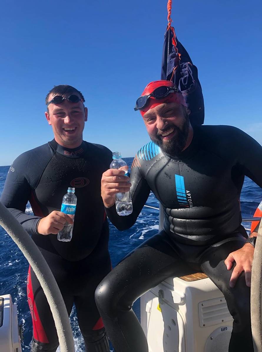 Ribafish ranom zorom zaplivao na Biševo - djeca ga obožavaju