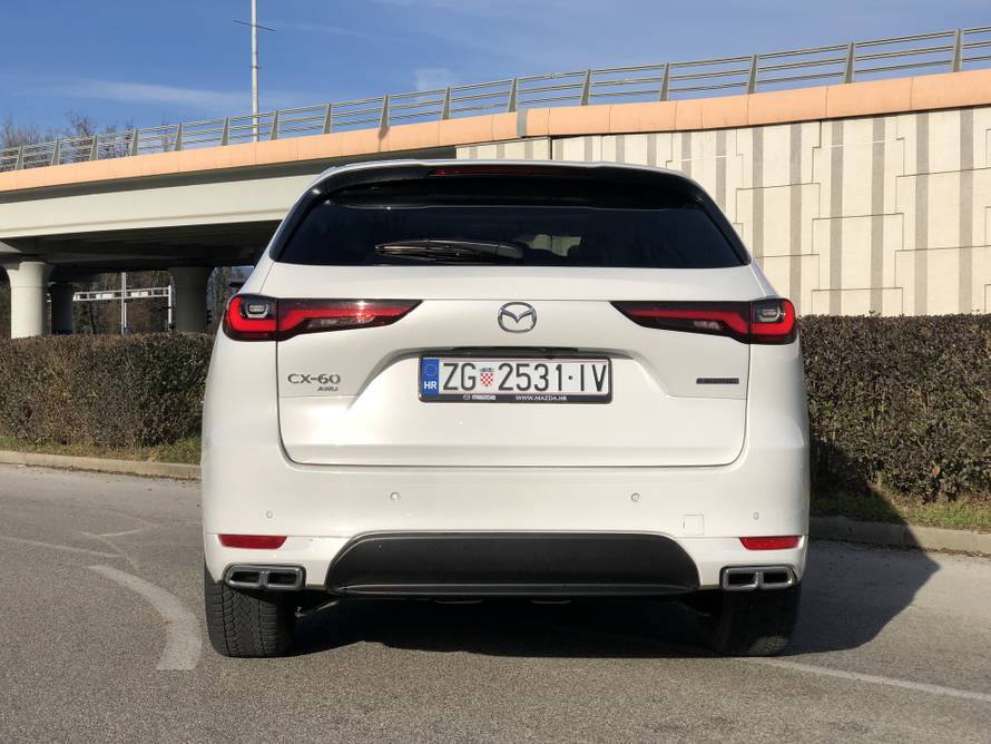 CX-60: Najimpresivnija Mazda ikada puna je snage i luksuza