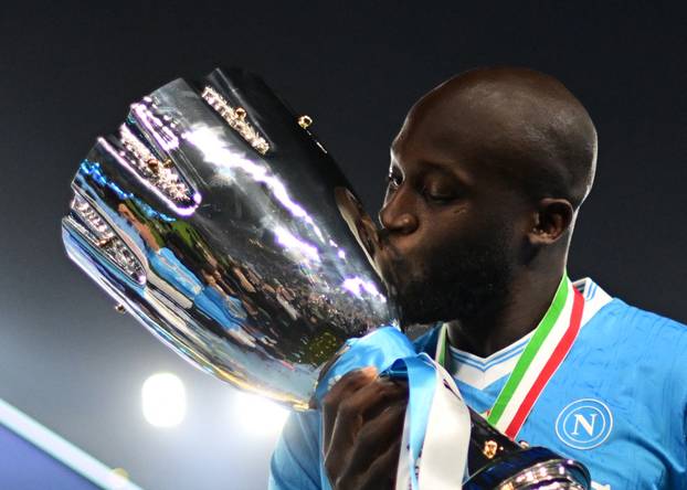 Supercoppa Italiana - Final - Napoli v Bologna