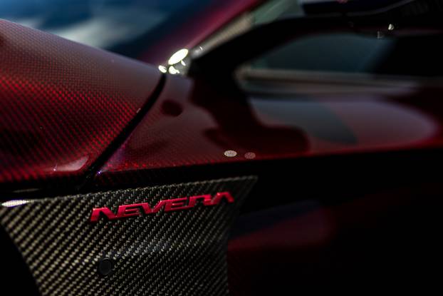 Rimac Nevere parkirane ispred Rimac kampusa u Kerestincu povodom Trilblazers Toura