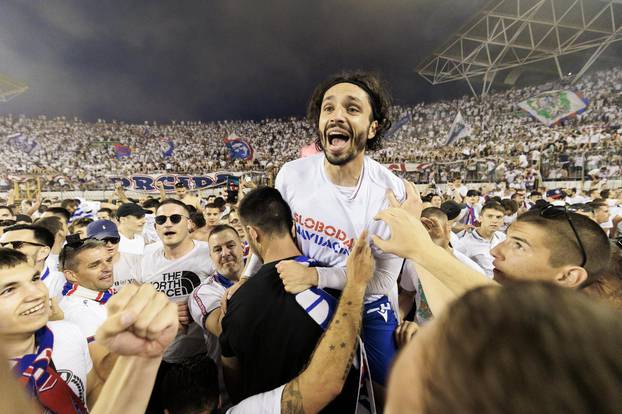 Split: Igrači Hajduka s navijačima proslavili osvajanje Kupa 