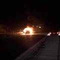 Mercedes se zapalio u vožnji i cijeli izgorio: Vozač uspio izaći