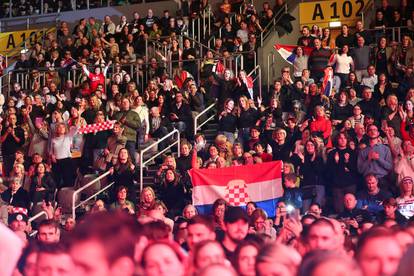 Na domoljubni koncert u Areni stiglo je više od 18 tisuća ljudi