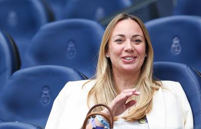 Vanja Modrić nosila Lukin dres i skupocjenu dizajnersku torbicu