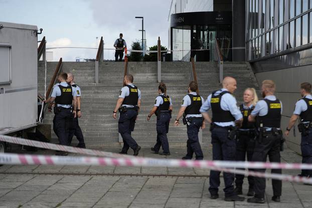 Copenhagen mall shooting